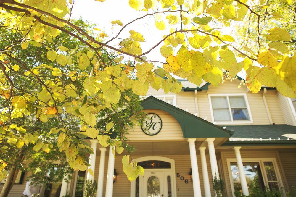 The Sanford House Inn & Spa Arlington Exterior photo